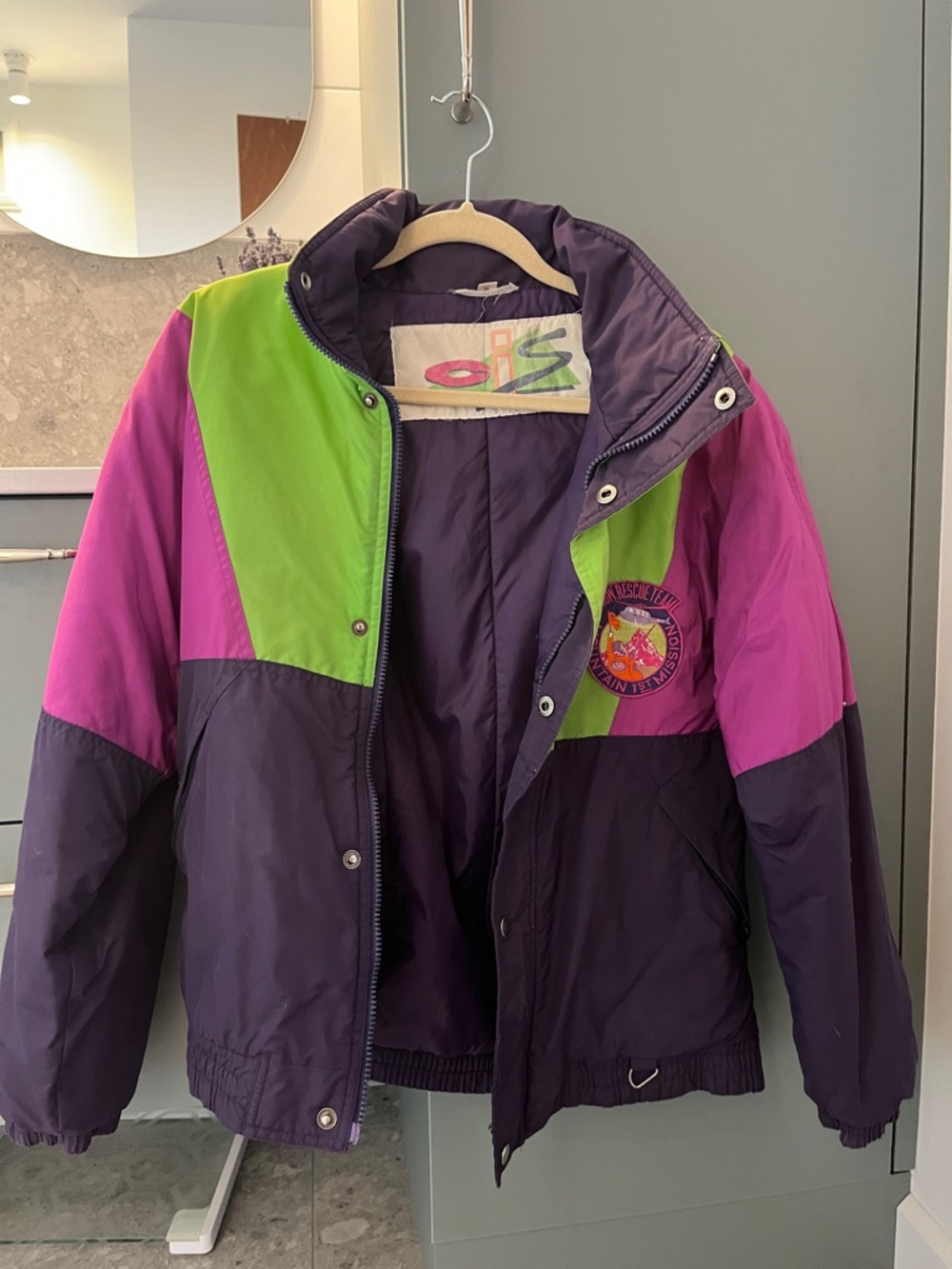 Retro ski winter jacket